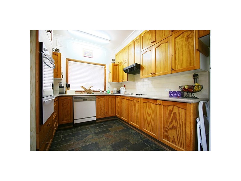 18 Petrie Street, Frankston VIC 3199