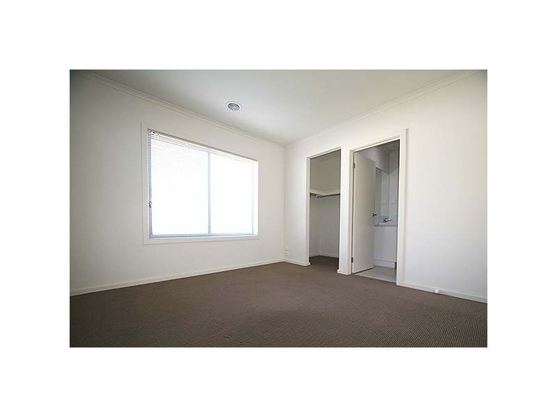 3/7 Amanda Drive, Carrum Downs VIC 3201