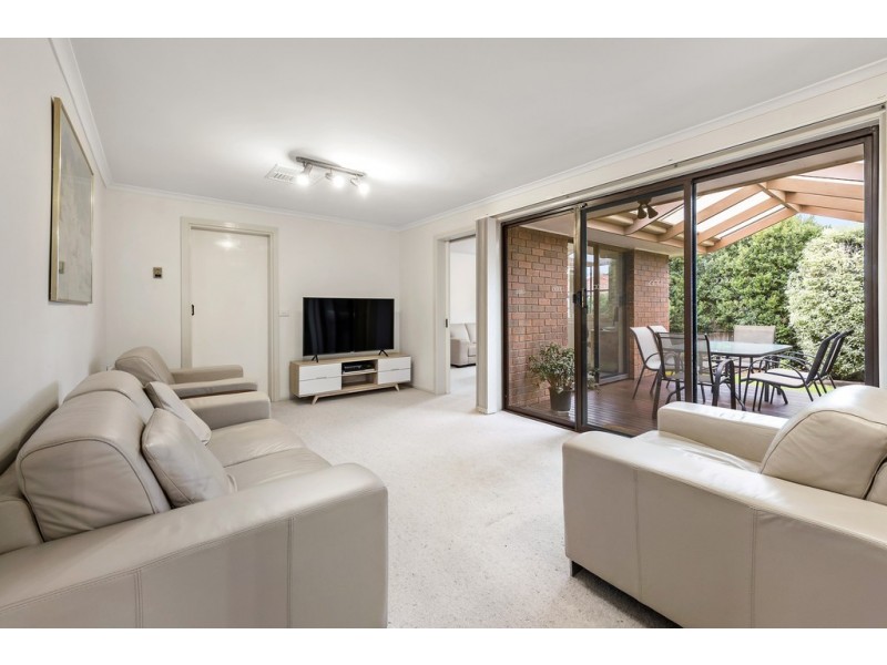 13 Murray Close, Frankston VIC 3199