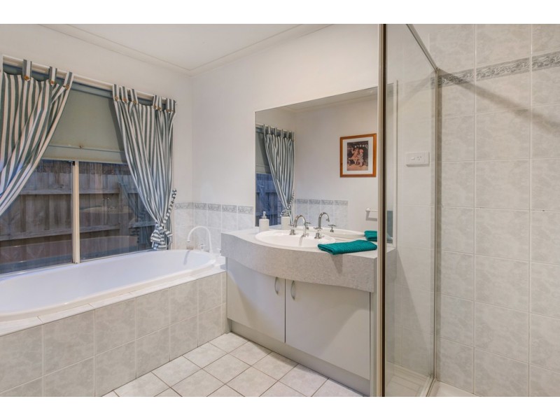 46 Schooner Bay Drive, Frankston VIC 3199