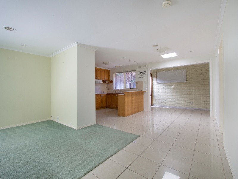 95 Willow Road, Frankston VIC 3199