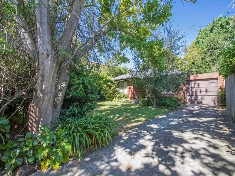 1/18 Bondi Avenue, Frankston VIC 3199