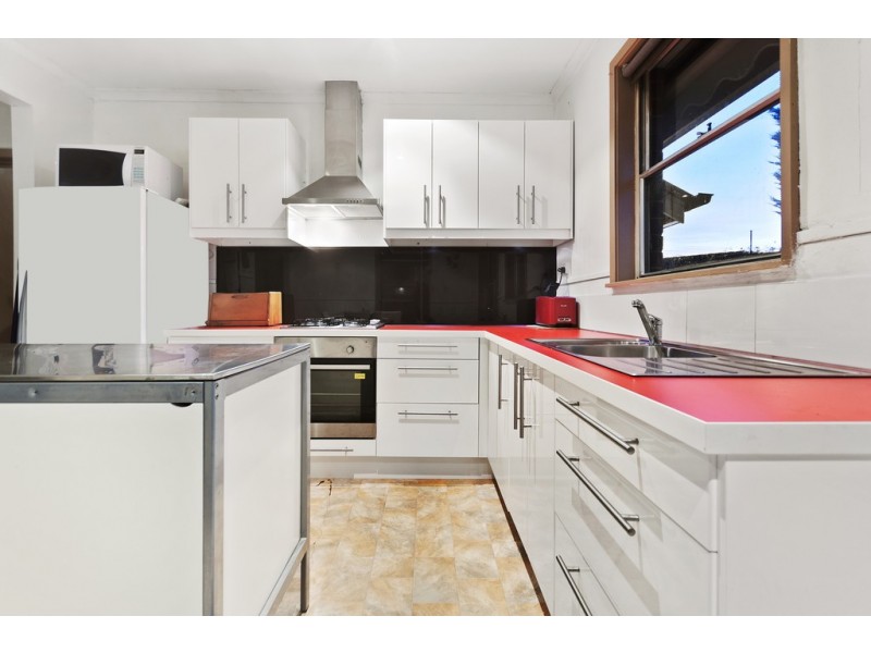 3 Lobator Street, Frankston North VIC 3200