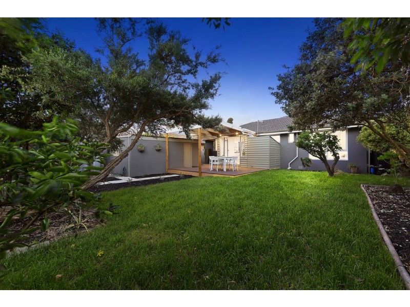 13 Luxton Terrace, Seaford VIC 3198