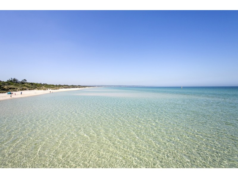 13 Luxton Terrace, Seaford VIC 3198