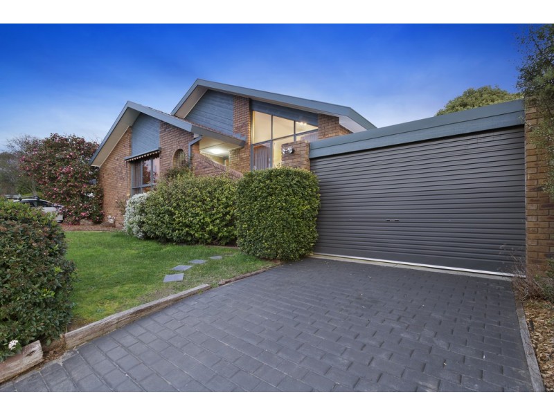 10 Shelbury Place, Frankston South VIC 3199