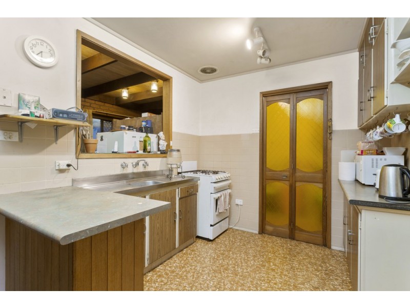 15 Derna Crescent, Frankston VIC 3199