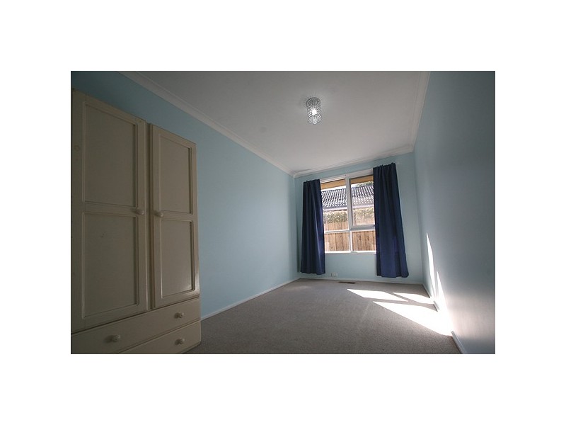 8 Wakefield Avenue, Frankston VIC 3199