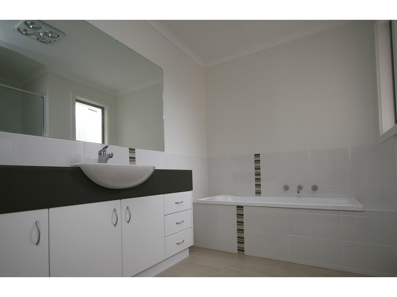 1/38-40 Kenilworth Avenue, Frankston VIC 3199