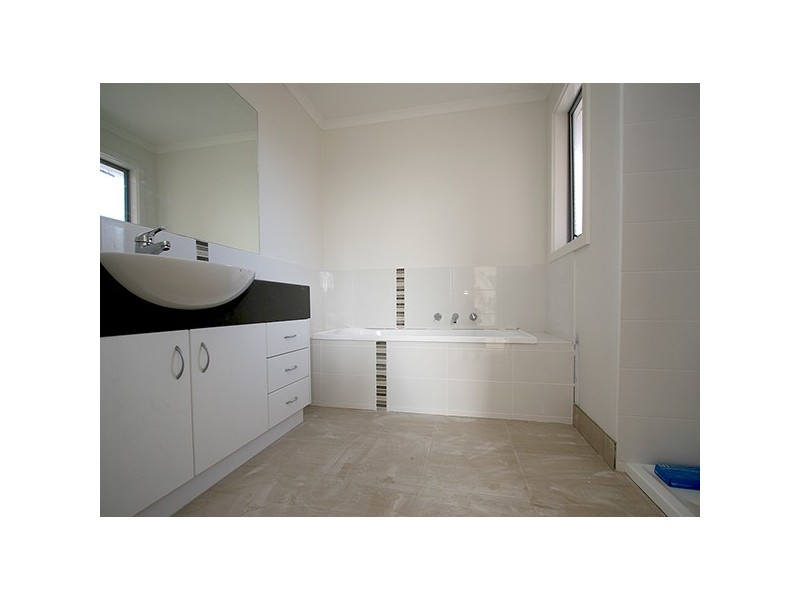 1/38-40 Kenilworth Avenue, Frankston VIC 3199