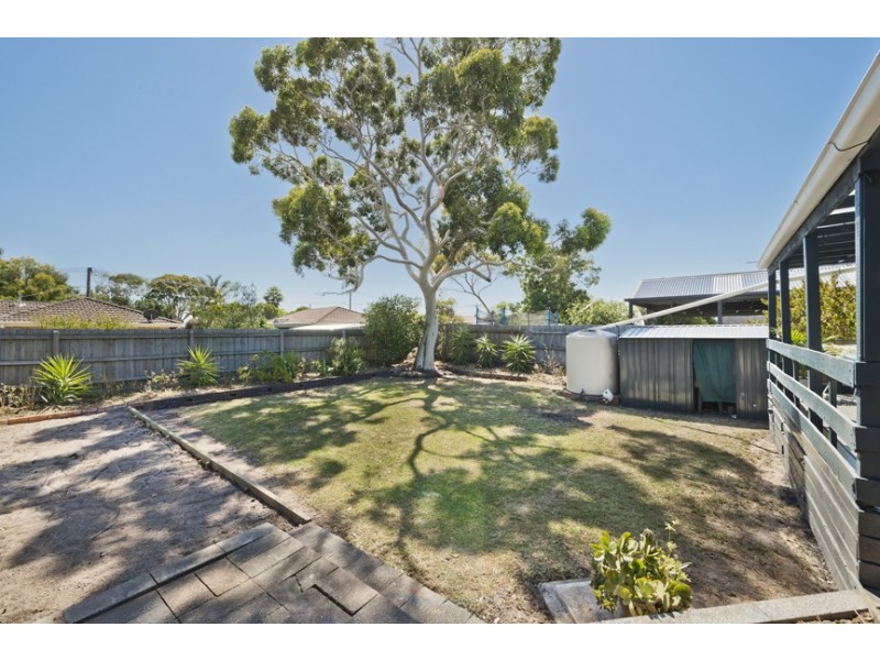 23 Clovelly Parade, Seaford VIC 3198