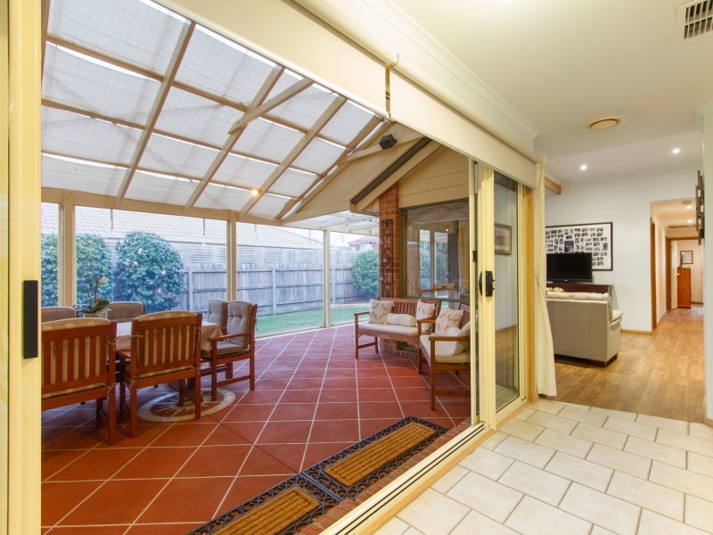 6 Highland Drive, Frankston South VIC 3199