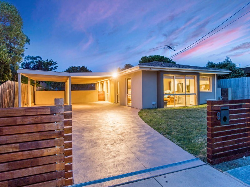 9 Minton Drive, Frankston VIC 3199