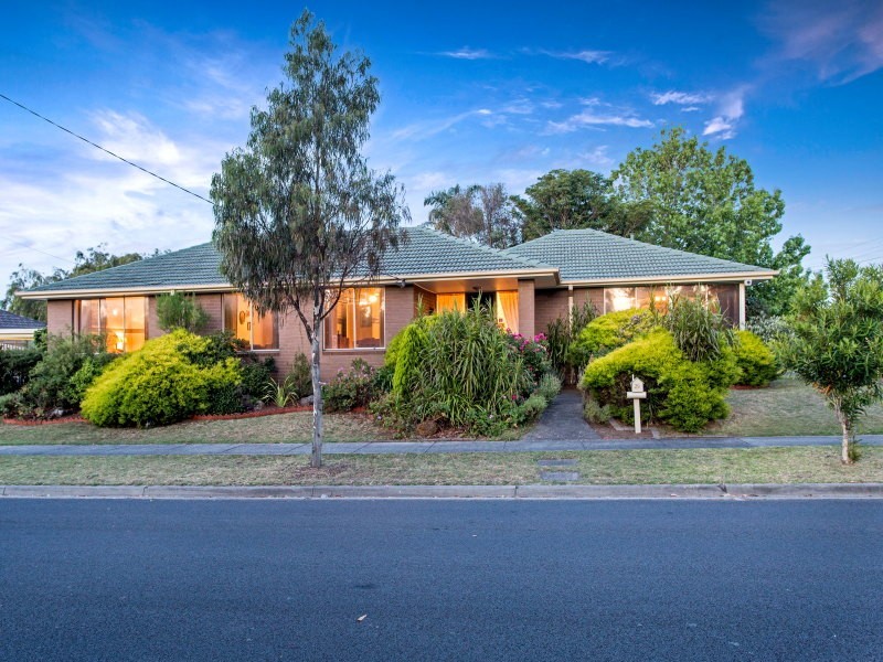 29 Naranga Crescent, Frankston VIC 3199