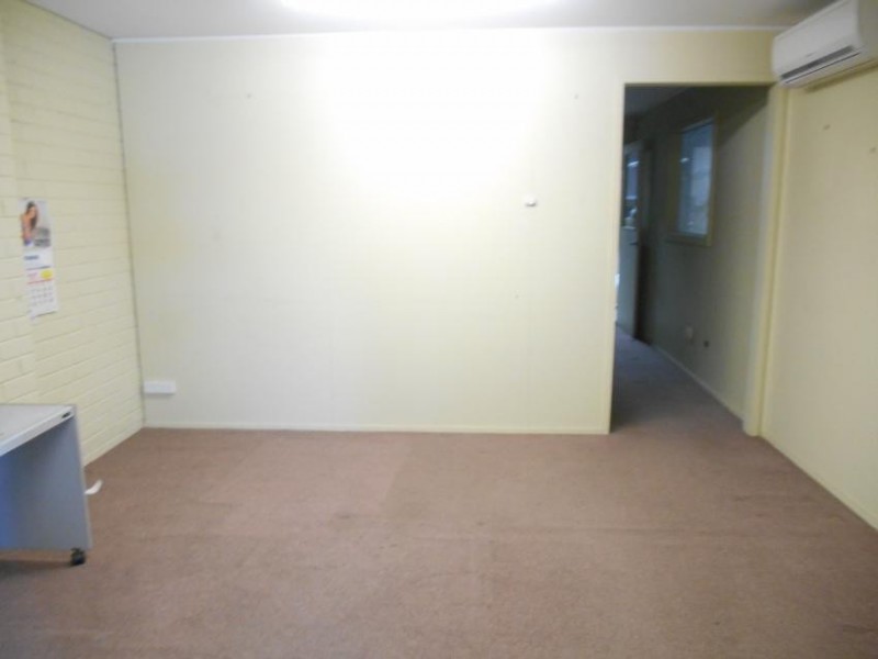 2/78 Parkhurst Drive, Knoxfield VIC 3180