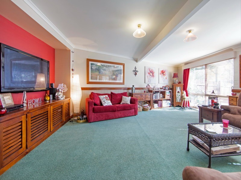 4 Birch Grove, Frankston VIC 3199