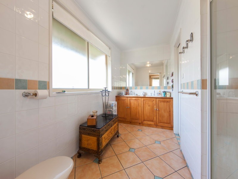 4 Birch Grove, Frankston VIC 3199