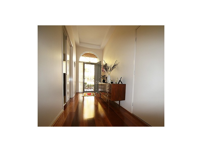 7 Orchid Avenue, Mornington VIC 3931