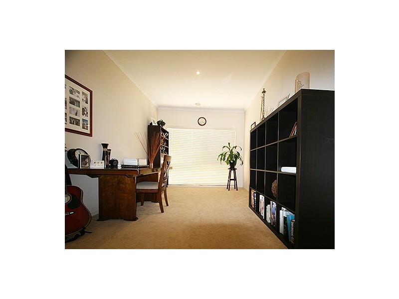 7 Orchid Avenue, Mornington VIC 3931