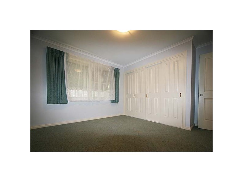 2a Scoble Street, Frankston South VIC 3199