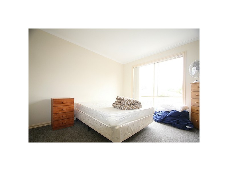 2/15 John Street, Langwarrin VIC 3910