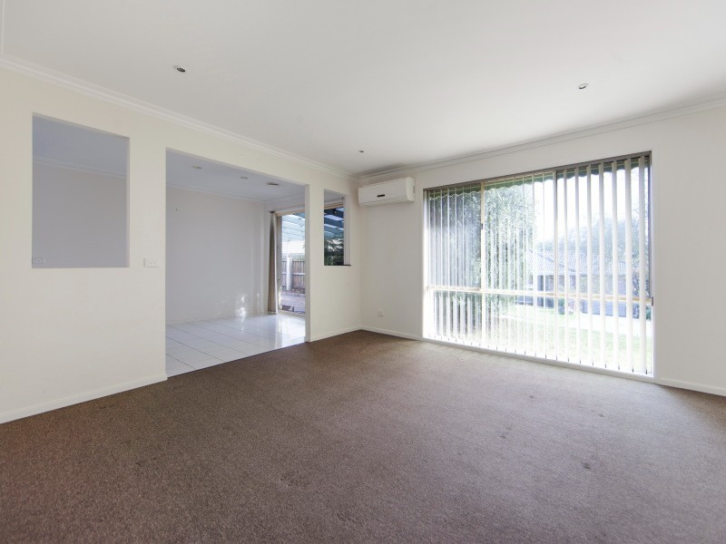 6 Warrindale Close, Langwarrin VIC 3910