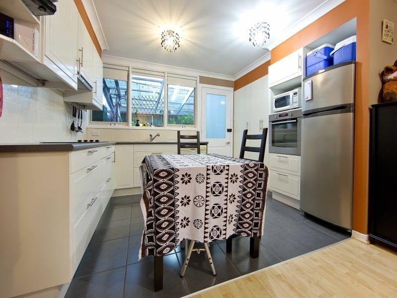 2/16 Carder Avenue, Seaford VIC 3198