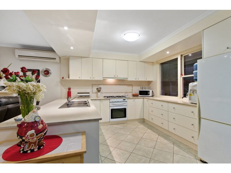 2 Myall Place, Frankston South VIC 3199