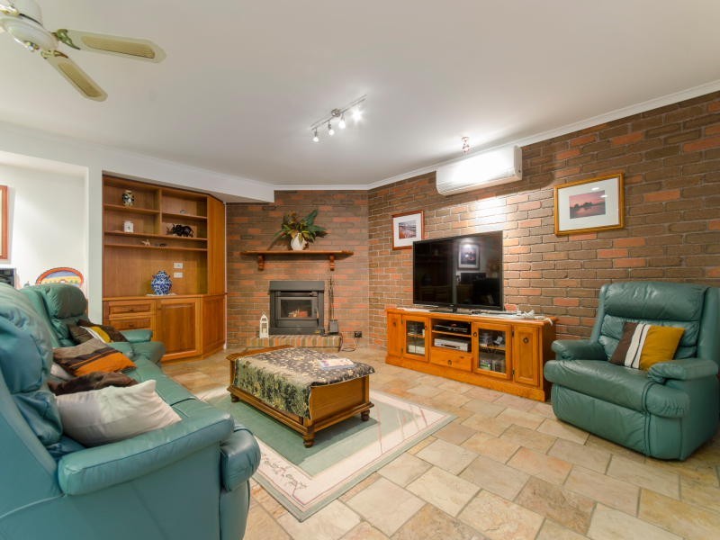 30 Coolibar Avenue, Seaford VIC 3198