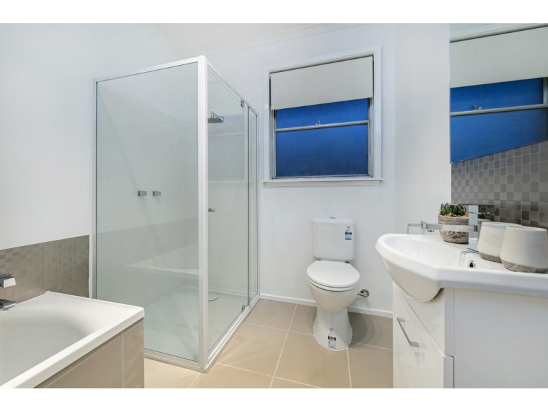 17 Windoo Street, Frankston North VIC 3200