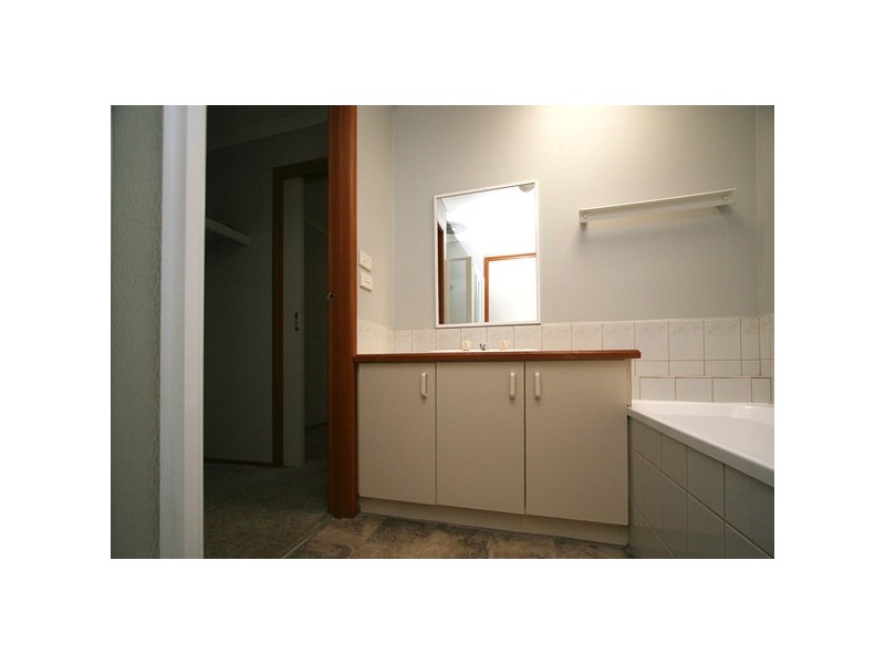 51/210 Cranbourne Road, Langwarrin VIC 3910