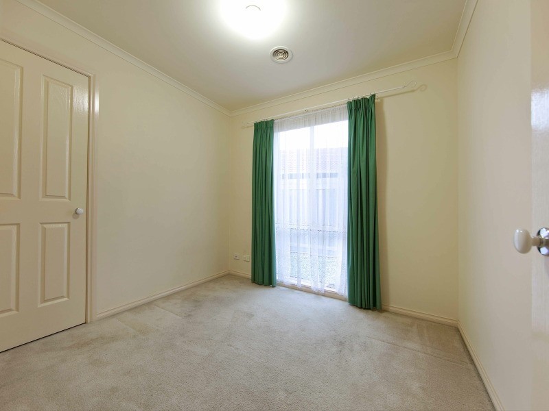 9 Barclay Avenue, Frankston VIC 3199