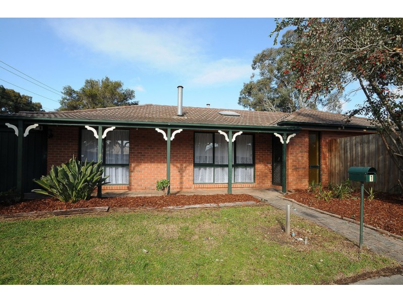 1 Lochaber Avenue, Frankston VIC 3199