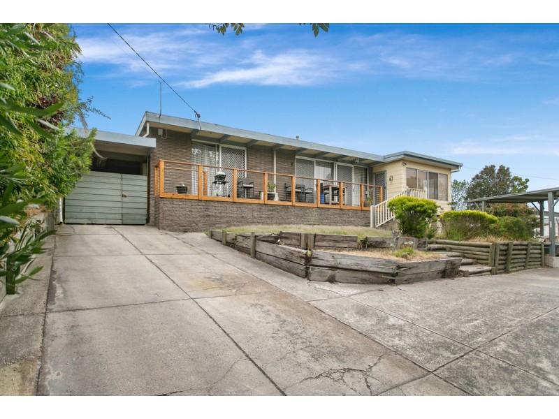 22 Kenilworth Avenue, Frankston VIC 3199