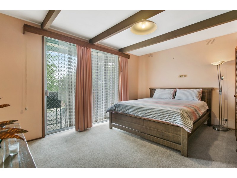 22 Kenilworth Avenue, Frankston VIC 3199