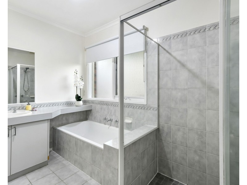 11 Eileen Court, Langwarrin VIC 3910