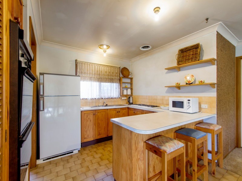 5 Limerwick Court, Frankston VIC 3199