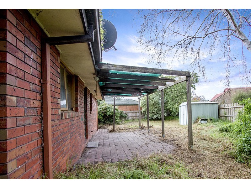 5 Limerwick Court, Frankston VIC 3199