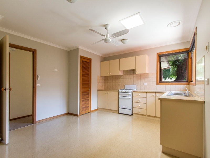 1/29 Deane Street, Frankston VIC 3199