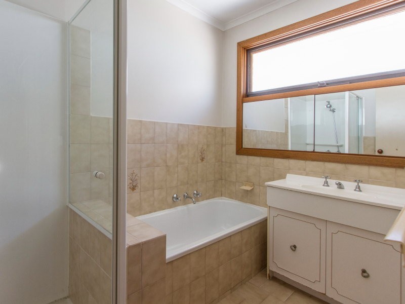 1/29 Deane Street, Frankston VIC 3199