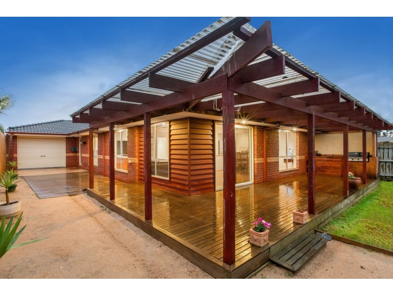 14 Wesley Close, Skye VIC 3977