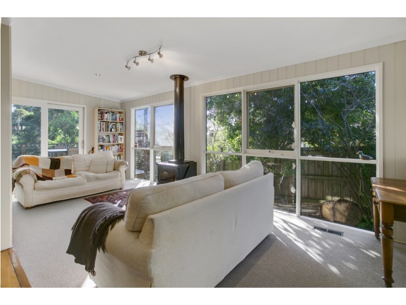 2 Harcourt Avenue, Frankston South VIC 3199