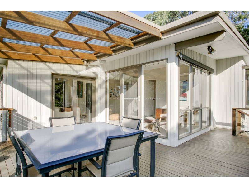 2 Harcourt Avenue, Frankston South VIC 3199