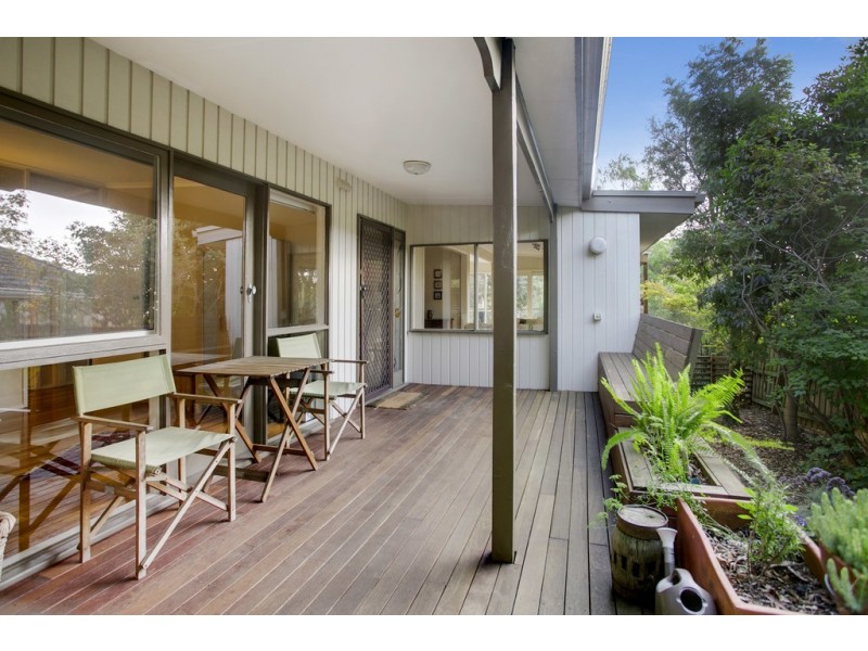 2 Harcourt Avenue, Frankston South VIC 3199