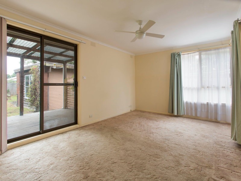 6 Elliot Street, Seaford VIC 3198