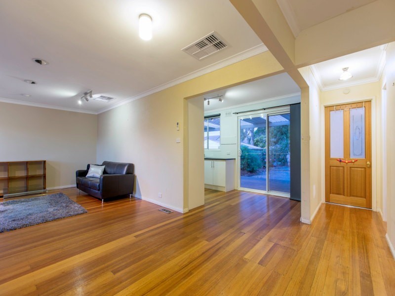 40 Roberts Street, Frankston VIC 3199