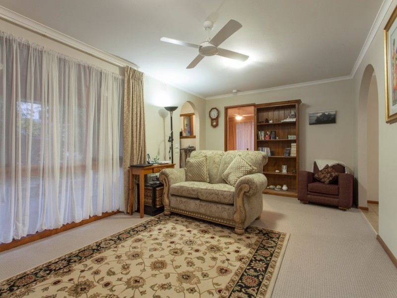 4 Warrawee Circuit, Frankston VIC 3199