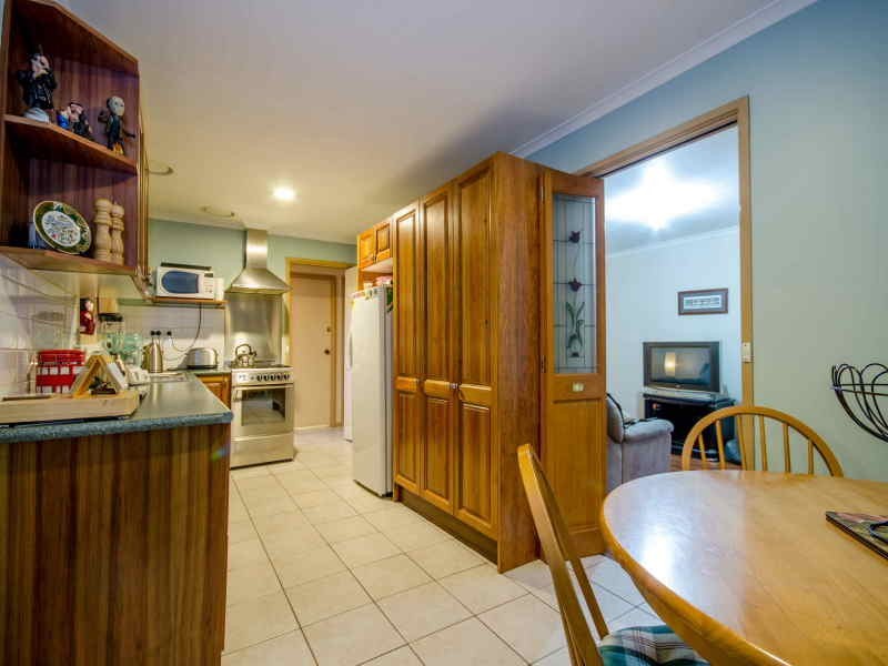 62 Dunsterville Crescent, Frankston VIC 3199