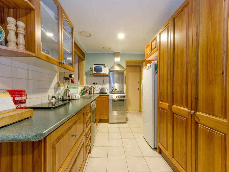 62 Dunsterville Crescent, Frankston VIC 3199