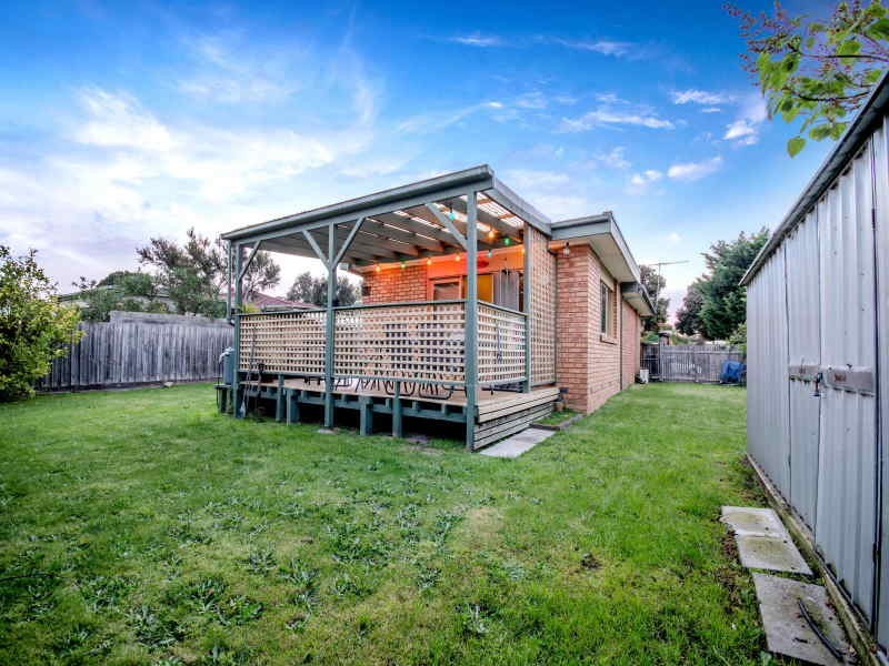 62 Dunsterville Crescent, Frankston VIC 3199